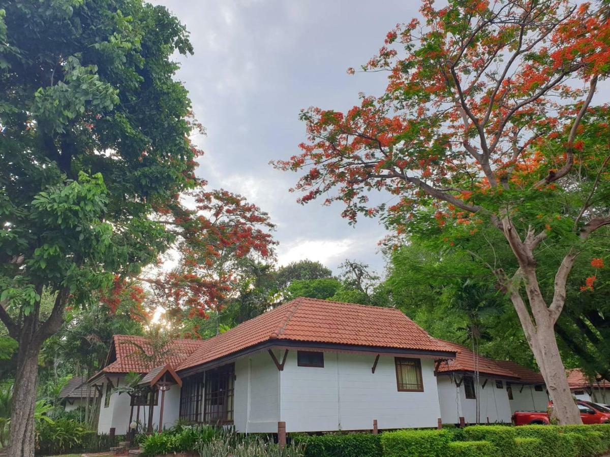 Supalai Pasak Resort Hotel And Spa Kaeng Khoi Eksteriør bilde
